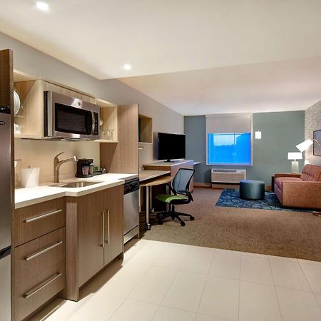 Home2 Suites By Hilton Boston South Bay Bagian luar foto