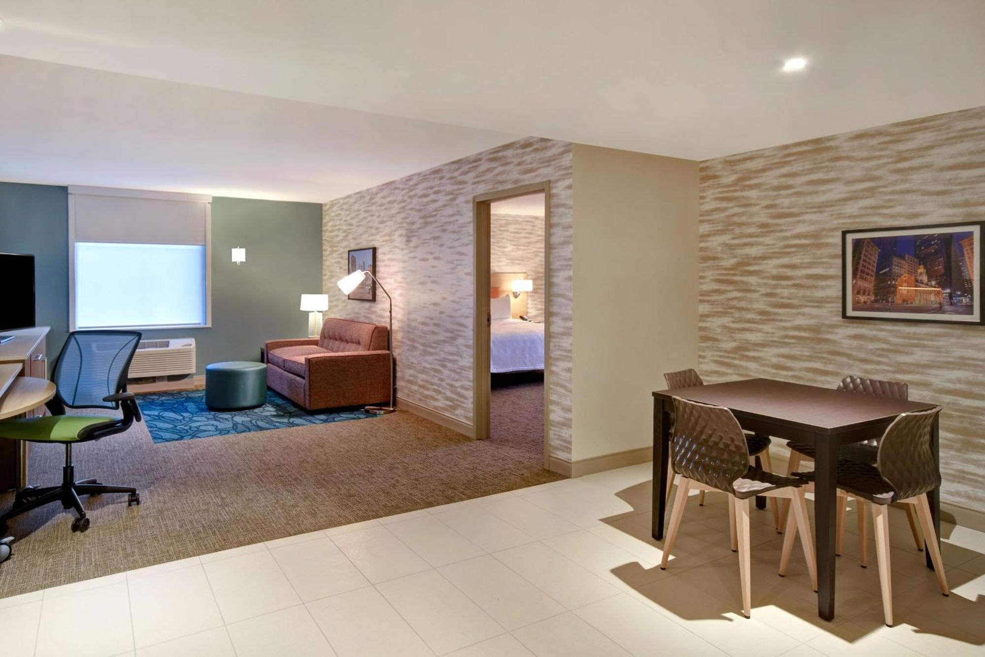 Home2 Suites By Hilton Boston South Bay Bagian luar foto